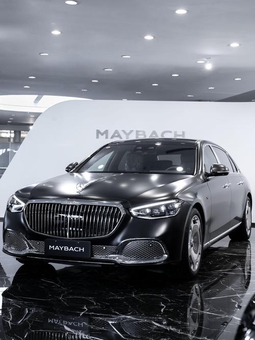 成都349岚图汽车的售后服务让用户无忧出行，迈巴赫未来的豪华车趋势